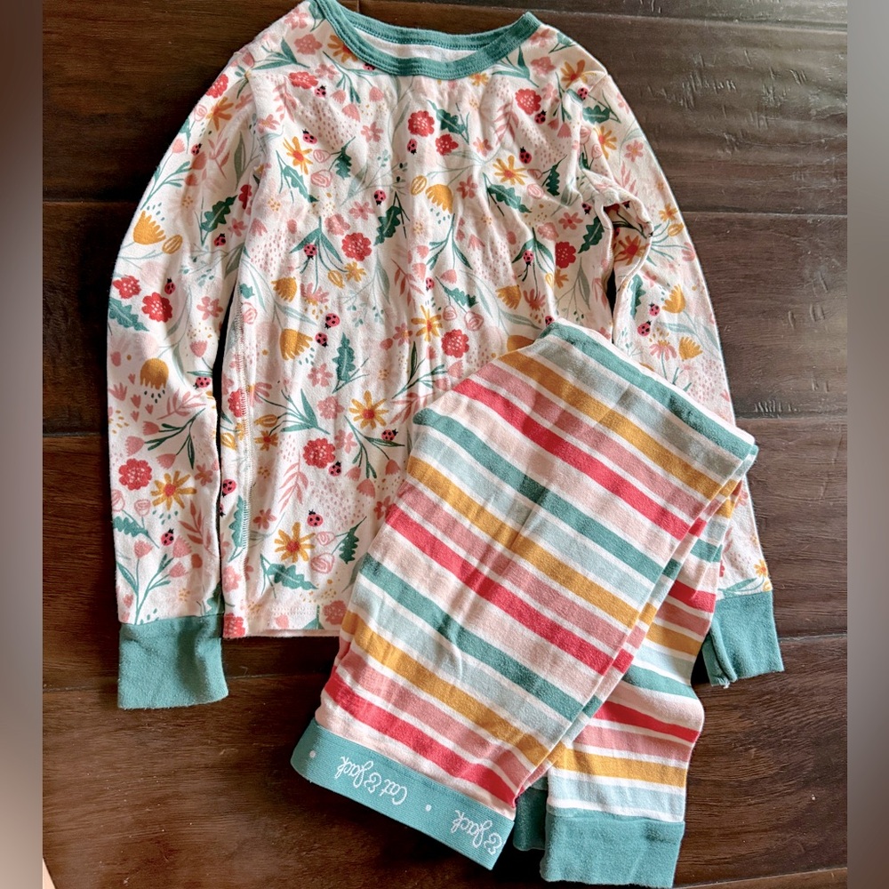 Girls pajamas